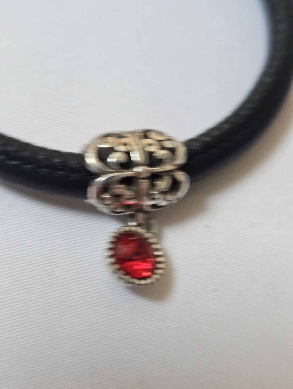 Brighton Woodstock Black Leather Bracelet Ruby Red Crystal Charm Magnetic Clasp - Picture 3 of 7